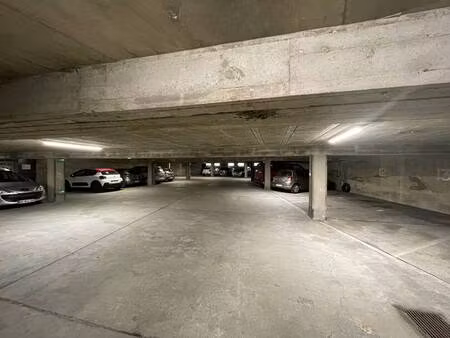 parking à louer