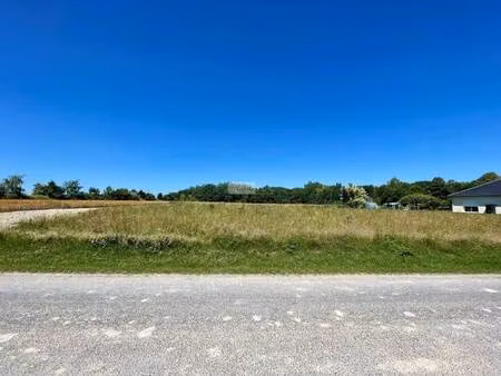 terrain constructible viabilisé à vendre