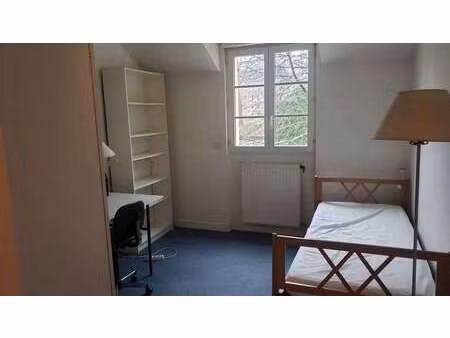 location appartement t1 meublé à versailles (78000) : à louer t1 meublé / 15m² versailles