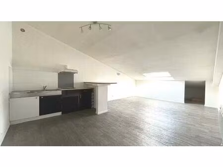 appartement t2 à louer à castelnau-d'estrétefonds