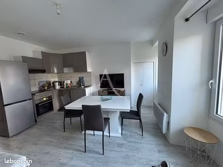 maison 3 pièces 49 m²
