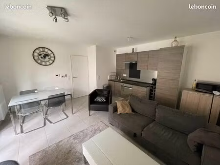 location appartement 45m2 t2 villeneuve les avignon
