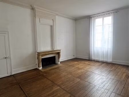 appartement 60m2 centre ville nevers