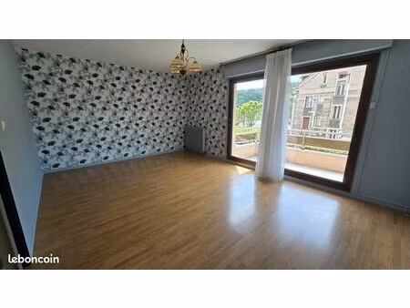 grand appartement t4 avec parking - cahors