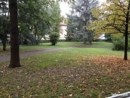 la mulatiere 69. location studio 12 m²