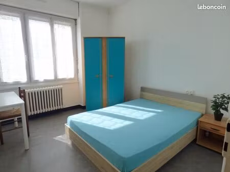 logement meublé étudiant lycée dupuy de lome