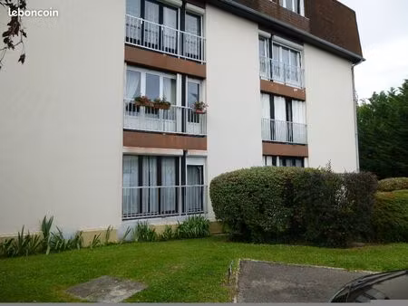 grand t2 en rez de chaussée