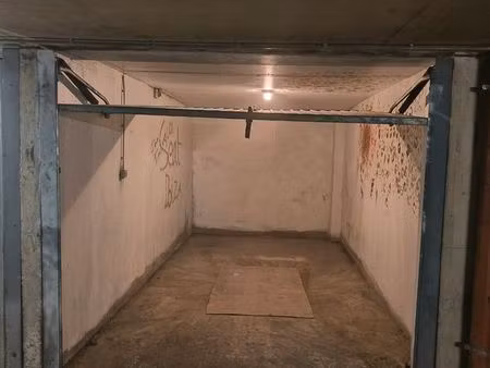 location garage dans box fermé centre-ville