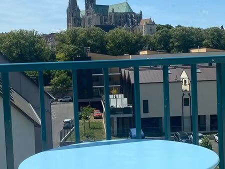 appartement t3 vue cathédrale