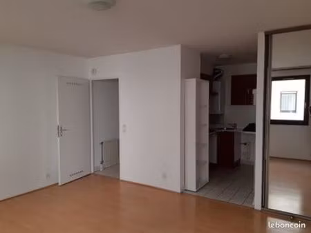 appartement 1 pièce 28 m²