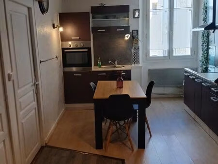 location t3 meublé centre-ville voiron