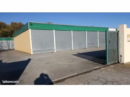 location garage-entrepöt