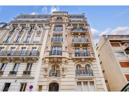 appartement de luxe à vendre dans le quartier daumesnil
