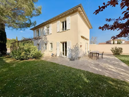 maison de luxe à vendre à chaponost