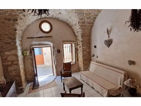 appartement ansouis 34.8 m² t-1 à vendre  128 000 €