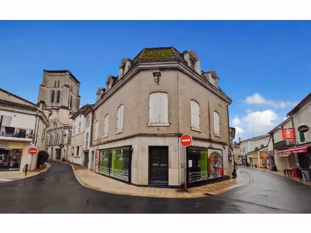 maison saint-astier 192 m² t-5 à vendre  183 600 €