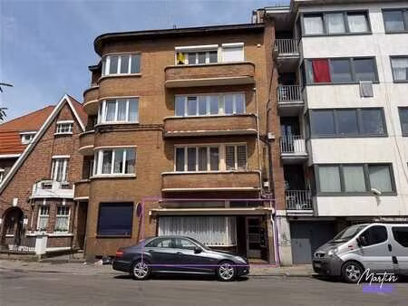 appartement rdc avec cour !