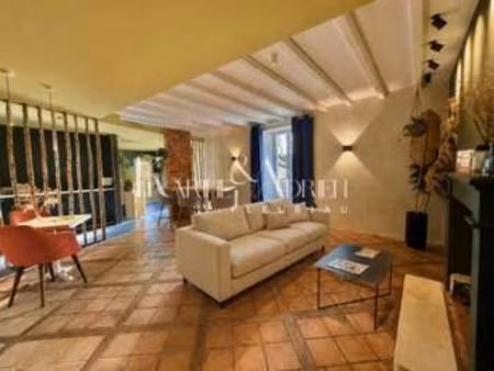 vente maison à fontenay-le-comte (85200) : à vendre / 126m² fontenay-le-comte