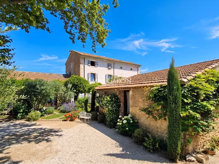 maison de luxe à vendre à robion
