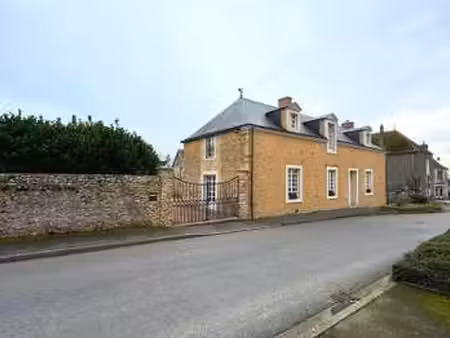 vente maison à saint-ouen-en-champagne (72350) : à vendre / 173m² saint-ouen-en-champagne
