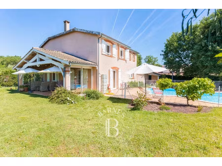maison de luxe à vendre dans le quartier perget monturon