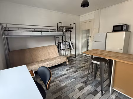 location appartement angers centre ville  21m² 1 pièce 600€