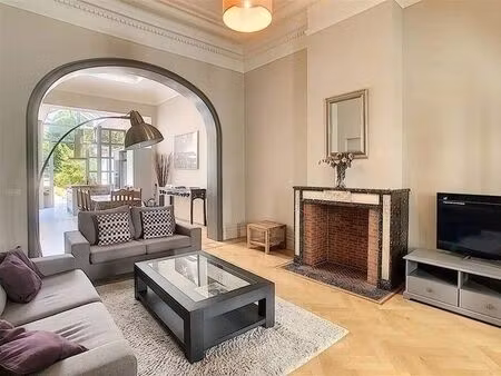appartement à louer avec terrasse et jardin   ixelles (vbe35724)