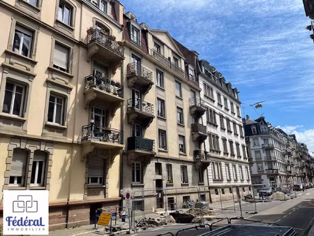 strasbourg  t3bis 103m2 avec balcon  immeuble de caractère 