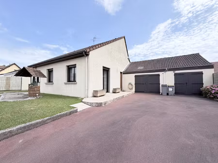 maison t5  cave et 2 garages