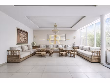 92700 colombes propriété familiale de 192 m2 parcelle ar