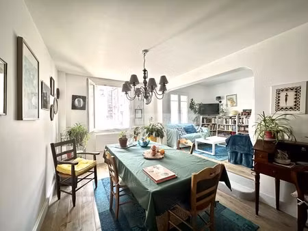 arles centre ville - appartement rénové
