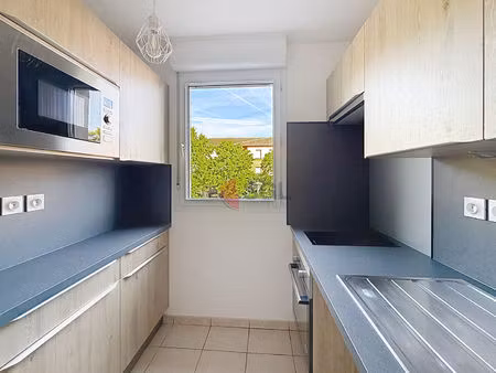 castelginest appartement t2 avec balcon et parking