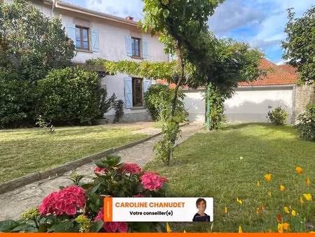 maison de charme -jardin-2 garages-dépendances
