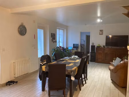 charmante maison à louer
