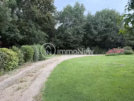 terrain à bâtir 700 m2