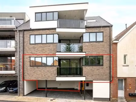 triplex à louer à steenweg op mercgtem 113 wemmel (rbw24615)
