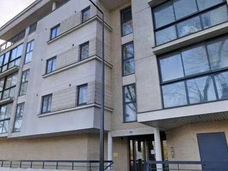 location appartement 2 pièces à angers saint-serge (49000) : à louer 2 pièces / 44m² anger