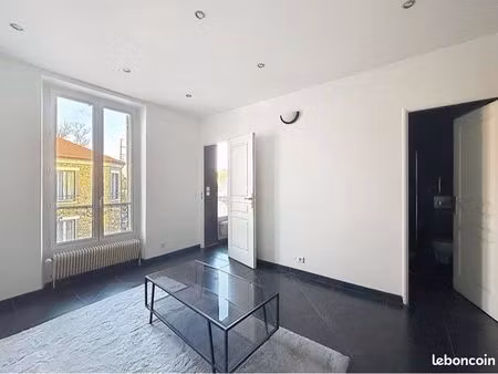 ? saint-maur-des-fossés – la varenne saint-hilaire– 2 pièces 28 m²