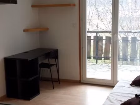 studio 1 pièce 18 m²