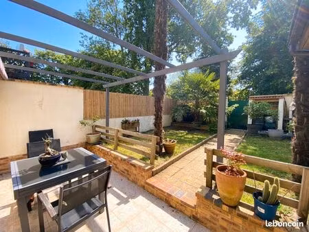 maison 5 pièces 82 m²