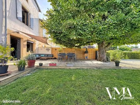 ferme 9 pièces 245 m²