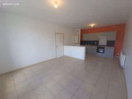 appartement 64 m² bazeilles