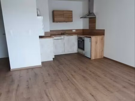 a louer bel appartement f2 saint-max