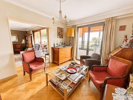 appartement 5 pièces 132 m²