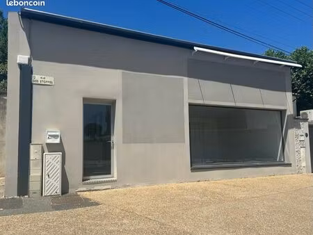 local à louer 47m2