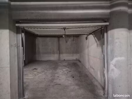 garage nîmes