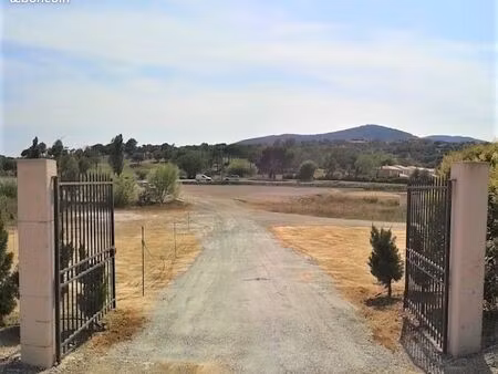 terrain 660m2 pour stockage
