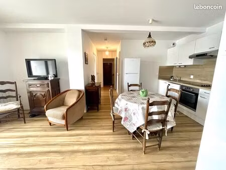 appartement 3 pièces 64 m²