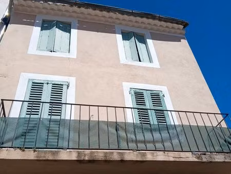 maison de village volx