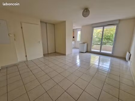 appartement 2 pièces de 48m2 avec balcon